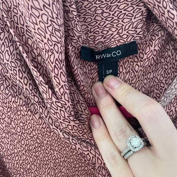 RW & Co blouse size small - Picture 3 of 3